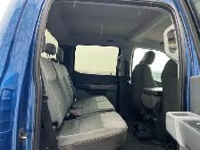 2022 Ford F-150 XLT Crew Cab 7.3L V8 | No Accident | Reverse Cam - Photo 17