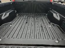 2023 Toyota Tacoma - Photo 8