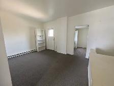 Quiet & Bright Upper 1-Bed near Del Crary Park & Trails - Photo 7