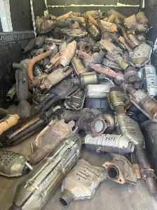ACHAT DE CATALYSEURS / BUY CATALYTIC CONVERTERS $ 4389270151 $