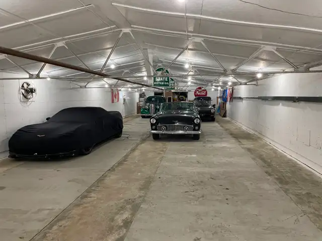 INDOOR  VEHICLE STORAGE