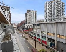 2 bed 2 bath for rent River District - Photo 12