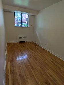 BEAU 4½ À LOUER DANS ROSEMONT -DISPONIBLE en demi sous-sol - Photo 7