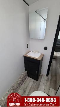 2022 KEYSTONE SPRINGDALE 260BH Travel Trailer - Photo 15