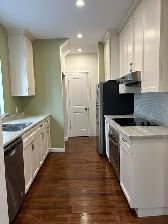 STUNNING MAIN FLOOR 2 BDRM IN OLD EAST HILL! - Photo 8
