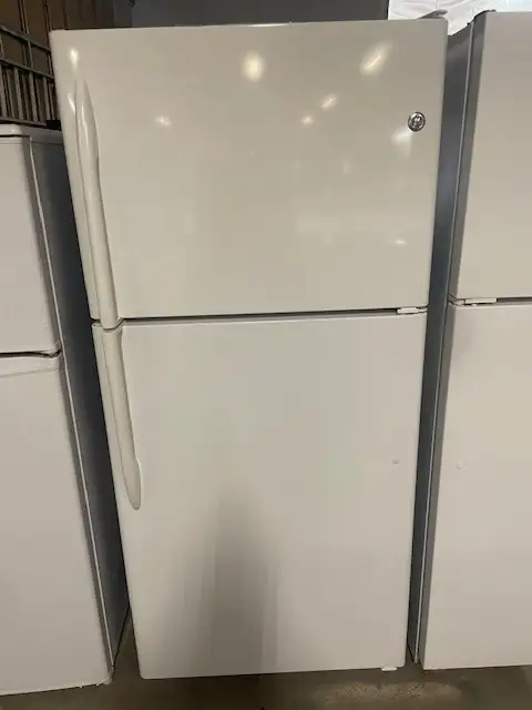 Réfrigérateur blanc 30'' standard GE