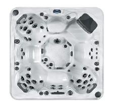 7X7 6 MAN LUXURY HOT TUB - Photo 2