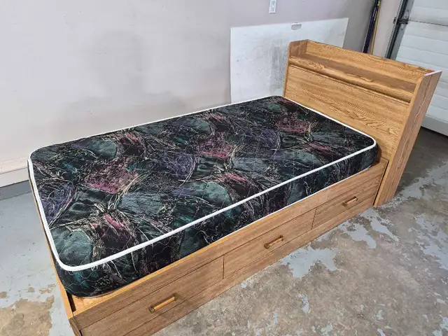Single bed with drawers, headboard & mattress