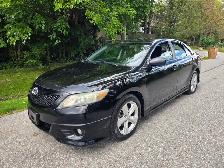 2010 Toyota Camry 4dr Sdn I4 Auto LE - Photo 2