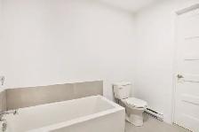 À LOUER 5½  ( 15 unités de libre )  DISPONIBLE DÈS MAINTENANT  C - Photo 10