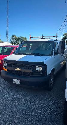 2012 Chevrolet Express - Photo 3