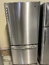 Réfrigérateur stainless 30'' congélateur en bas LG