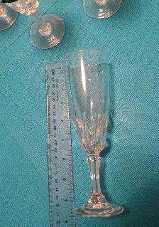 Classic CRYSTAL stemware – each with the classy ‘ping’ - Photo 3