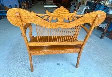 Antique Quarter-Sawn Oak Settee (w Carved Crest Rail, c. 1930s) - Photo 4