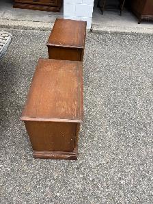 Free delivery antique Pair of Vintage Wooden Nightstands - Photo 6