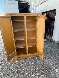 Free delivery used antique Wardrobe with Mirrored Doors - Photo 10