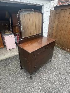 Free delivery antique Vintage Wooden Dresser with Mirror - Photo 5
