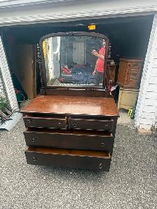 Free delivery antique Vintage Wooden Dresser with Mirror - Photo 7