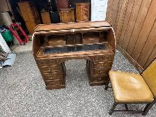 Free delivery Vintage Roll-Top Desk & Gothic Revival  Chair - Photo 5