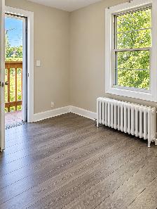 Flexible 1-Bedroom   Den / 2-Bedroom Apartment at 232 Van Horne - Photo 4