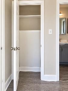 Flexible 1-Bedroom   Den / 2-Bedroom Apartment at 232 Van Horne - Photo 7
