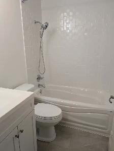 Attractive 2 Bedroom - Photo 9