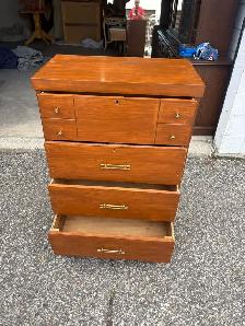 Free delivery used antique Vintage Wooden Dresser - Photo 8