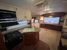 2013 Keystone Outback 298RE SPACIOUS, COUPLES UNIT - Photo 11