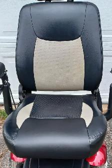 POWER WHEELCHAIR - Photo 3