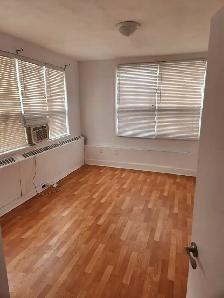 ELLIOT LAKE: upgraded 2 Bedroom downtown apt - all inclusive! - Photo 8