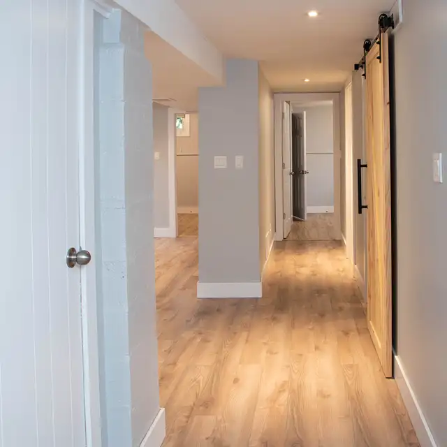 2 Bedroom Lower Unit for Rent - Quiet & Pet Friendly Household