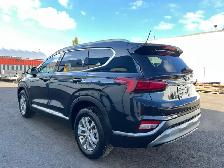 2020 Hyundai Santa Fe Essential - Photo 2