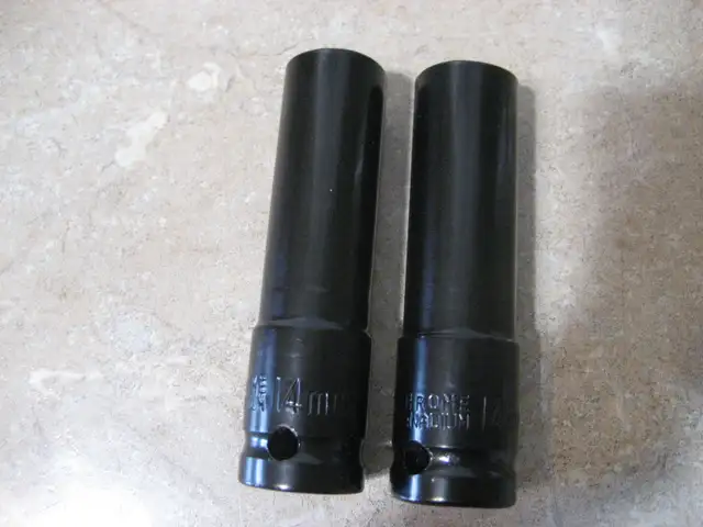 2 14 mm deep impact sockets