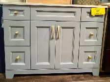 SPECIAL OFFER – SELECTED BATHROOM CABINETS & COUNTERTOPS - Photo 3