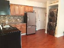 ELLIOT LAKE: 2 Bedroom downtown apt all inclusive - Photo 4