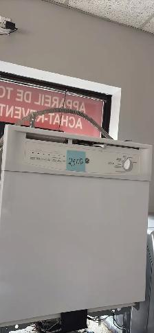 LAVE-VAISSELLE BLANC GE IMPECCABLE À 249$ - Photo 2