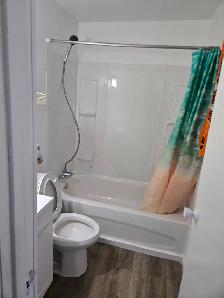THESSALON: 1 Bedroom unit all inclusive - Photo 6