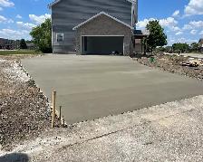 Concrete Driveways, Patios, Walkways & Repair Work - Photo 7