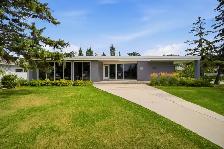 FOR SALE: Timeless 5 Bedroom Bungalow Design in Silver Heights