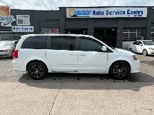 2016 Dodge Grand Caravan R/T - Photo 3