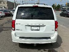 2016 Dodge Grand Caravan R/T - Photo 5