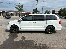 2016 Dodge Grand Caravan R/T - Photo 7