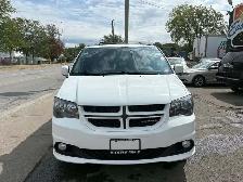 2016 Dodge Grand Caravan R/T - Photo 9