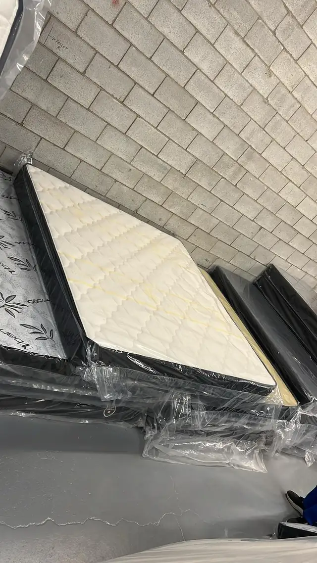 Single Mattress | Double Mattress | Queen Mattress Toronto Sale