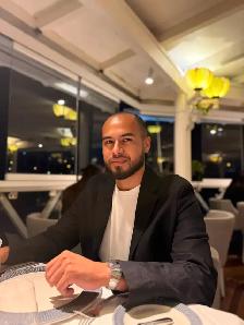 Nouveau à Montréal | Trilingue, cherche emploi