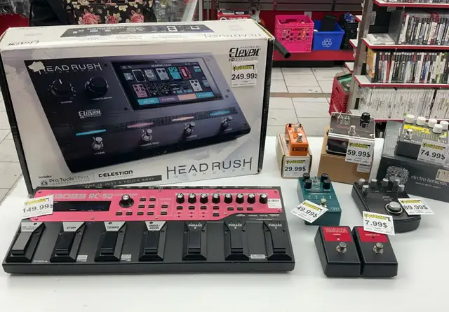 Liquidation pédales & effets de guitare