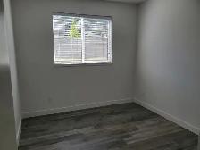 1355 Kinross Pl-basement suite - Photo 10