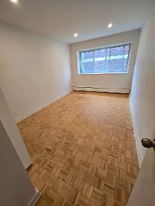 4 1/2 (Rénové) Cote Des Neiges- PRET DE TOUT! - Photo 6