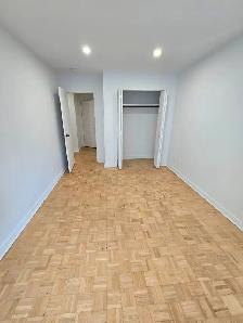 4 1/2 (Rénové) Cote Des Neiges- PRET DE TOUT! - Photo 7