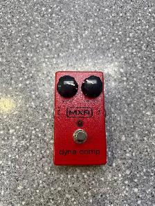 MXR  DYNA Comp Guitar Pedal
